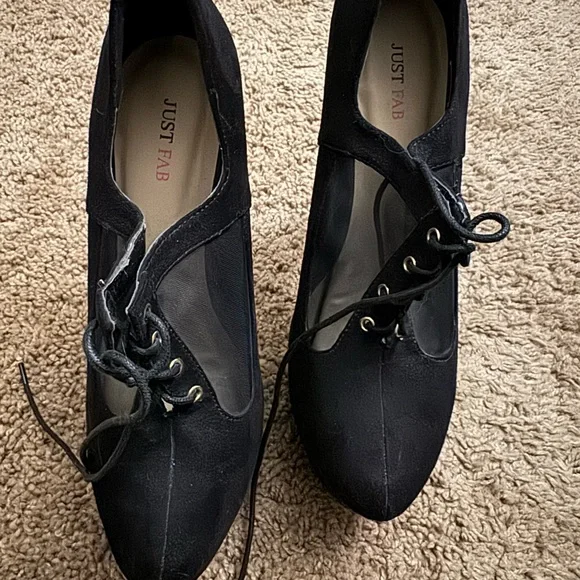 Elegant Black Women's Platform Heels - Picture 3 of 4